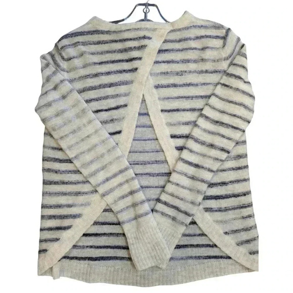 Pam & Gela Grey Striped Lightweight Wool Blend Open Back Sweater Size Small - Picture 6 of 8